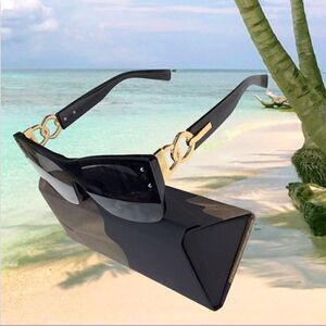 SUNGLASSES WOMEN FASHION LUXURY 💯 % UV PROTECTION WITH GOLD ACCENT LOGO